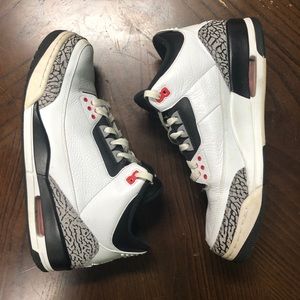 Air Jordan 3 “Infrared” size 12